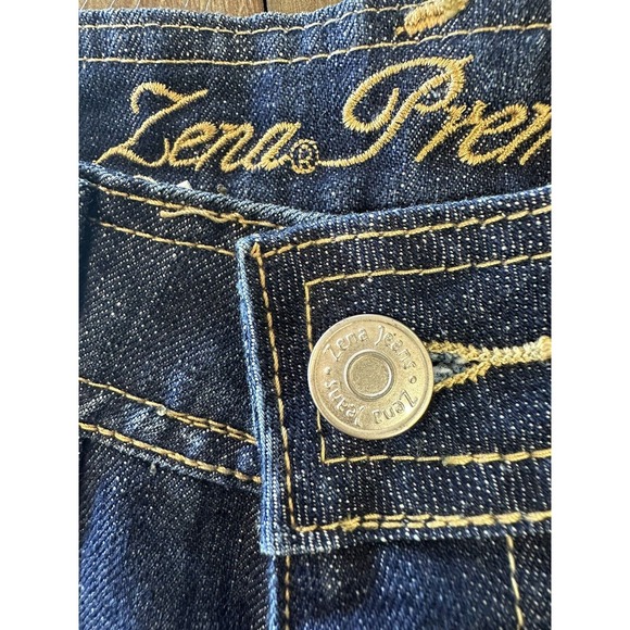 NWT Zena Premium Women’s Size 4 High Waisted Blue Denim Bermuda Shorts Pockets - Picture 3 of 14